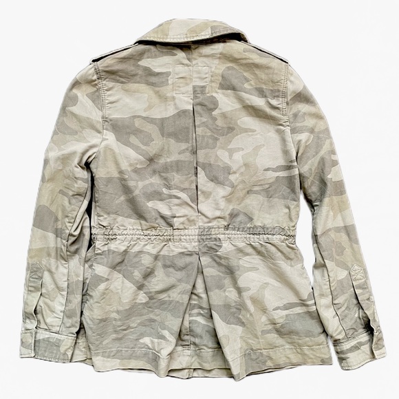 Women’s Abercrombie & Fitch Camo Jacket Size S - Picture 2 of 5